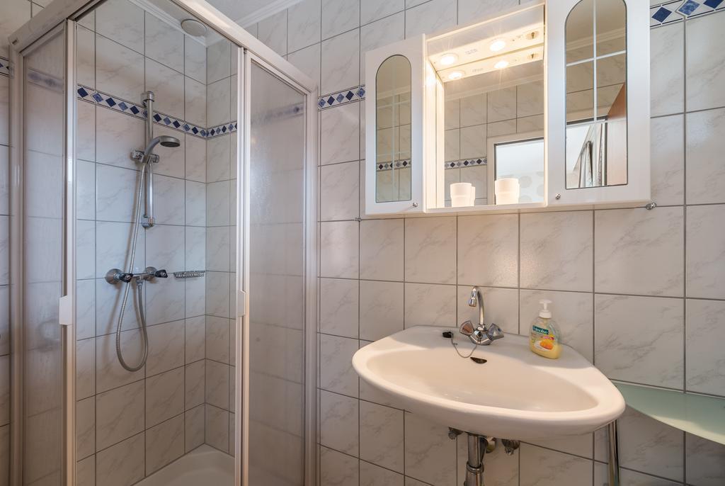 Gaestehaus - Doris - Wenzl เมอบิชอัมซี ภายนอก รูปภาพ