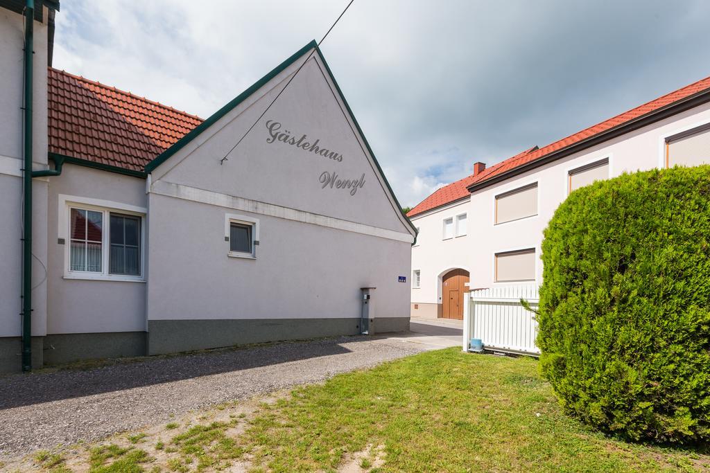 Gaestehaus - Doris - Wenzl เมอบิชอัมซี ภายนอก รูปภาพ