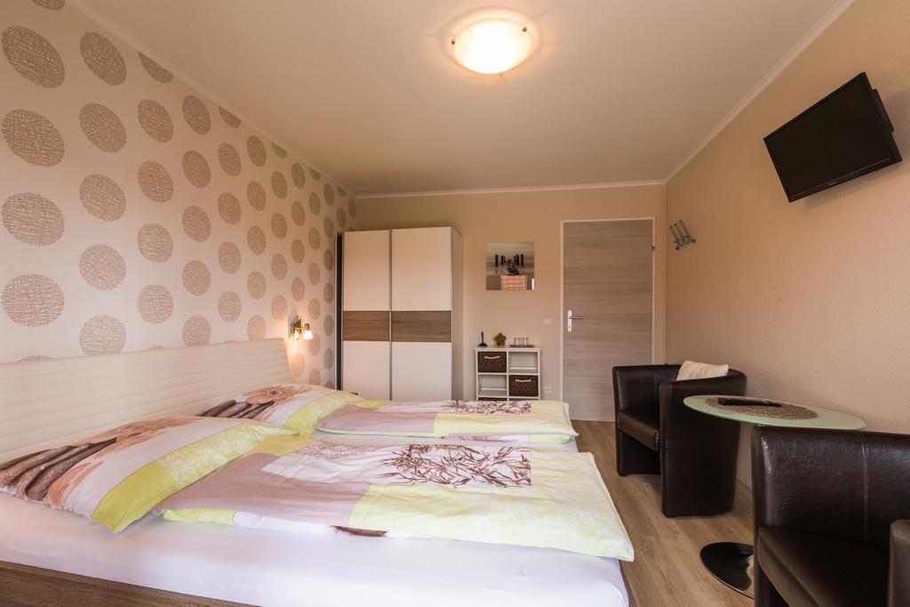 Gaestehaus - Doris - Wenzl เมอบิชอัมซี ภายนอก รูปภาพ